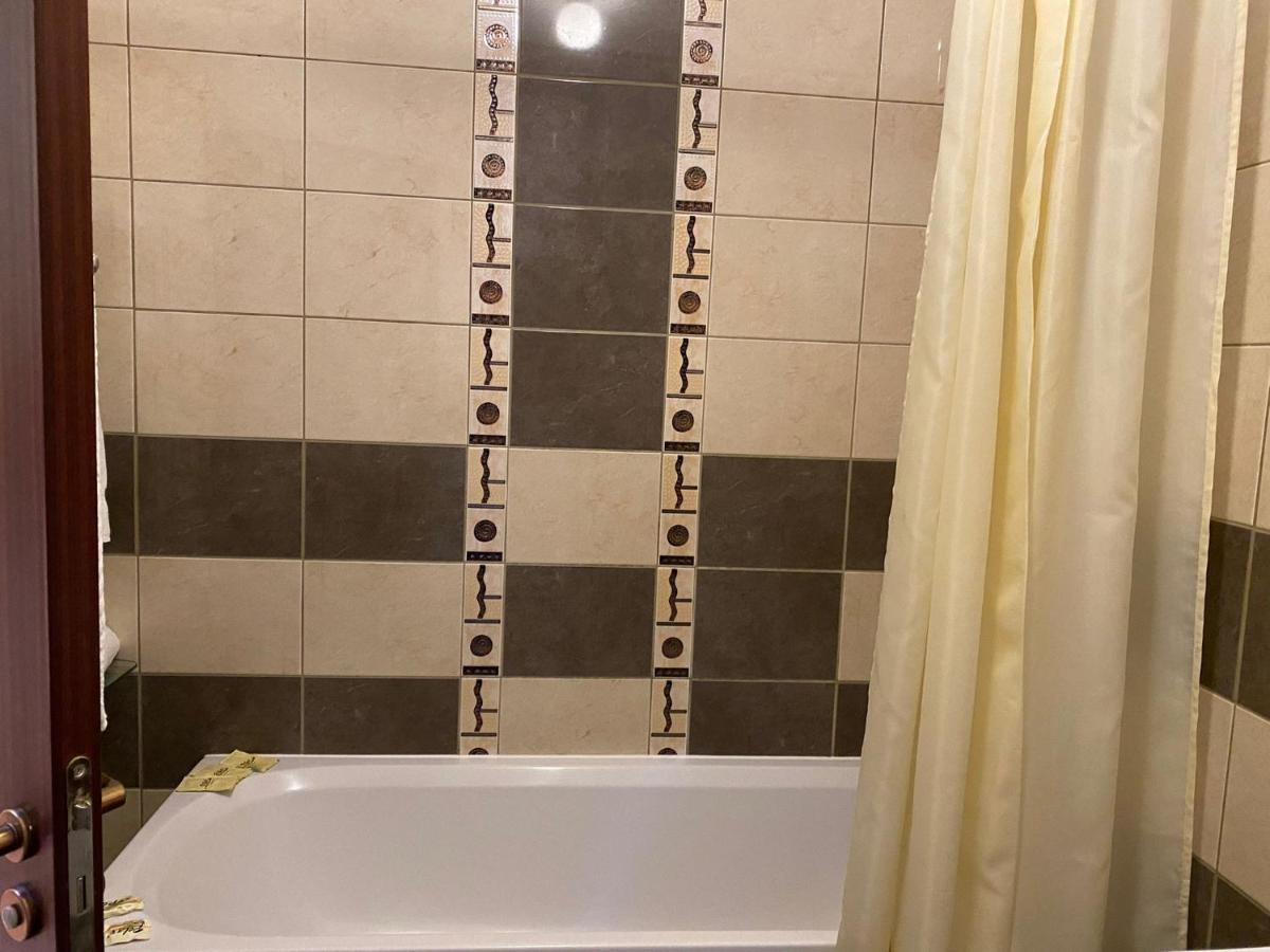 Apart Hotel Flora Residence - Clover Building Flat 09 โบโรเวทส์ ภายนอก รูปภาพ